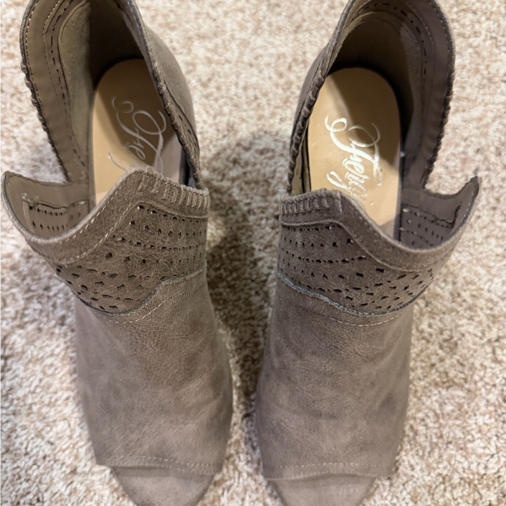 Fergie Women's Taupe Peep-Toe Ankle Boots - Picture 2 of 8